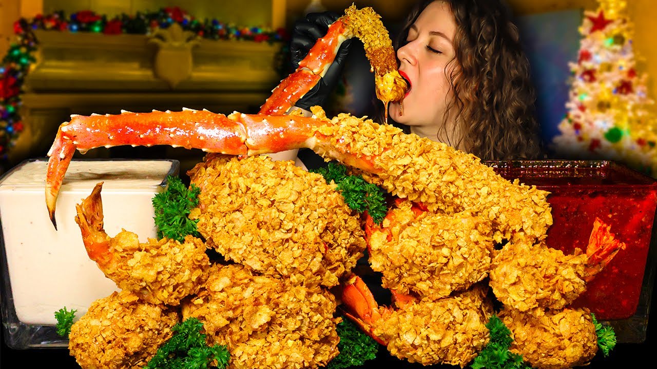 KING CRAB SEAFOOD BOIL MUKBANG | SEAFOOD | MUKBANG | DESHELLED LOBSTER | SEAFOOD BOIL | ASMR EATING
