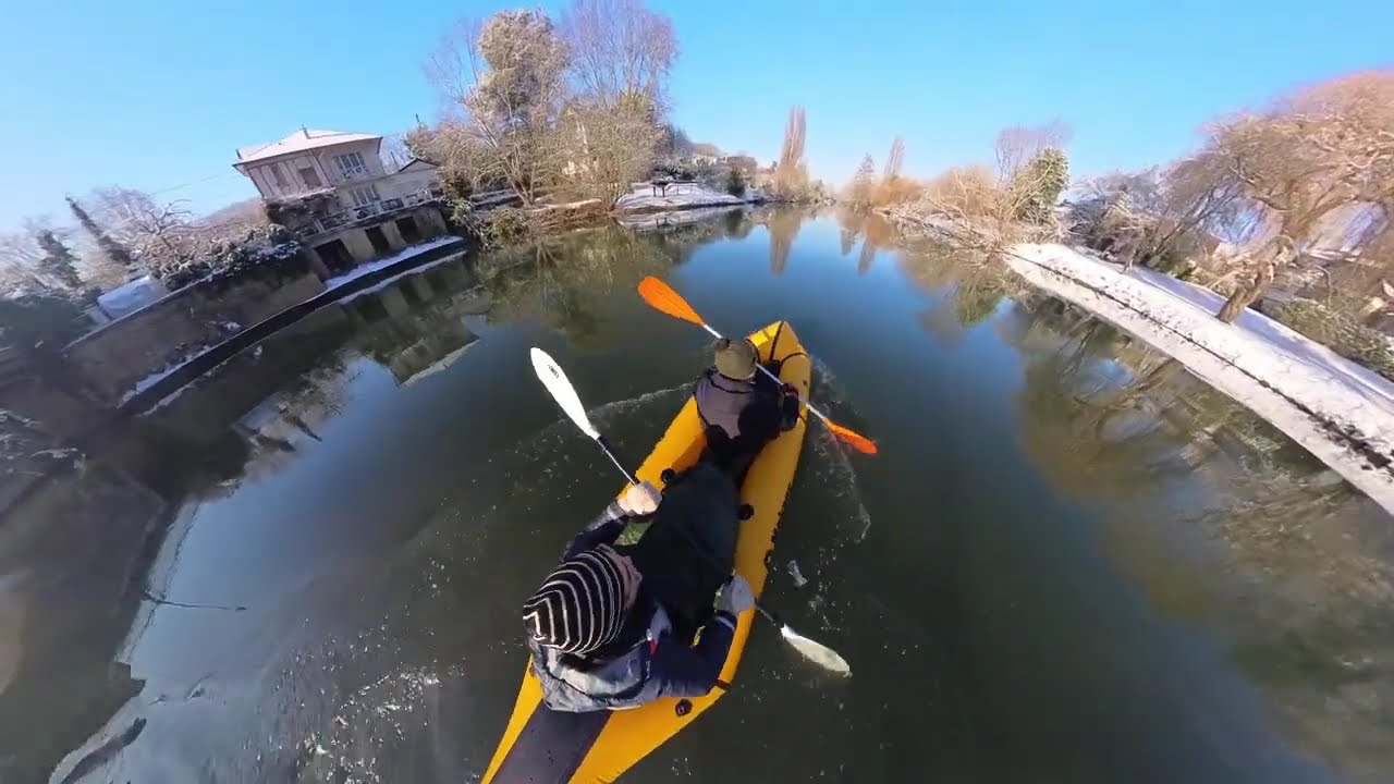 Packraft on the Seine in the snow - part 2