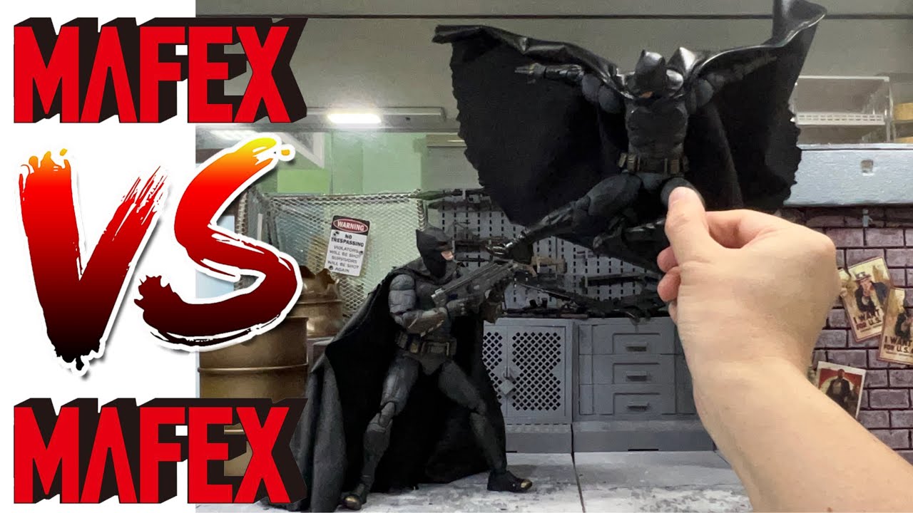 СРАВНЕНИЕ: Бэтмен от Mafex (Лига справедливости против Зака ​​Снайдера)