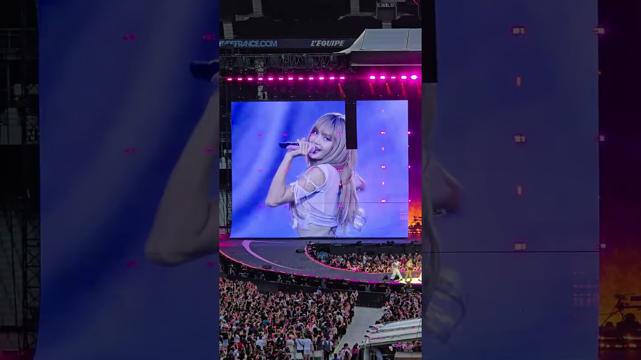 BLACKPINK - 휘파람 (WHISTLE) - Live Paris 2025-08-03 (Day 2)