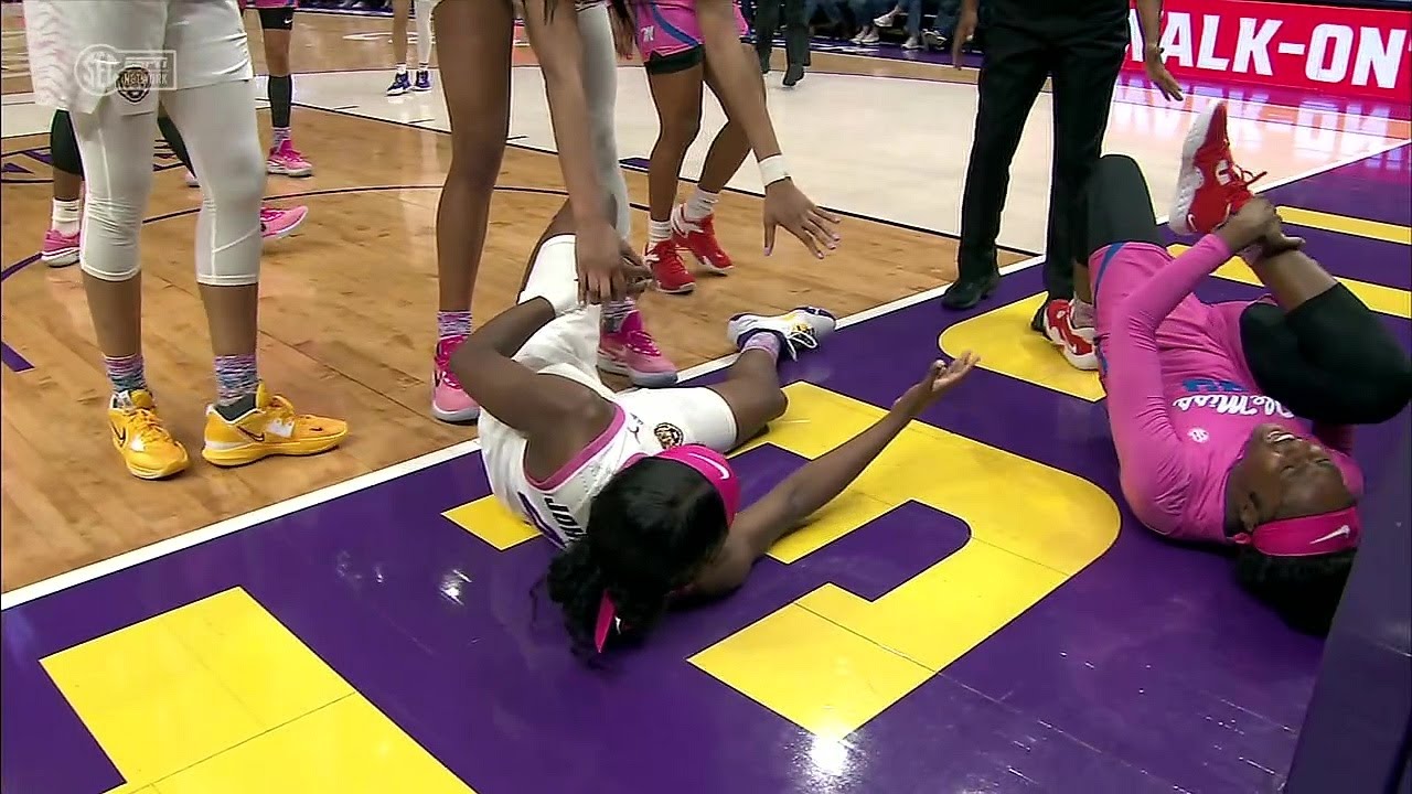 NASTY Ankle Injury After Landing On Another Player | #5 LSU Tigers vs Ole Miss Lady Rebels