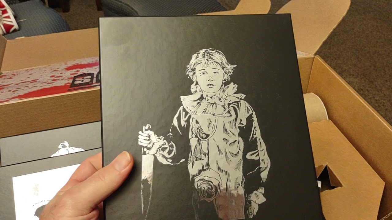Terror & Tats: FINALLY! Unboxing The Scream Factory Halloween 1-5 4k Blu Ray Bundle!