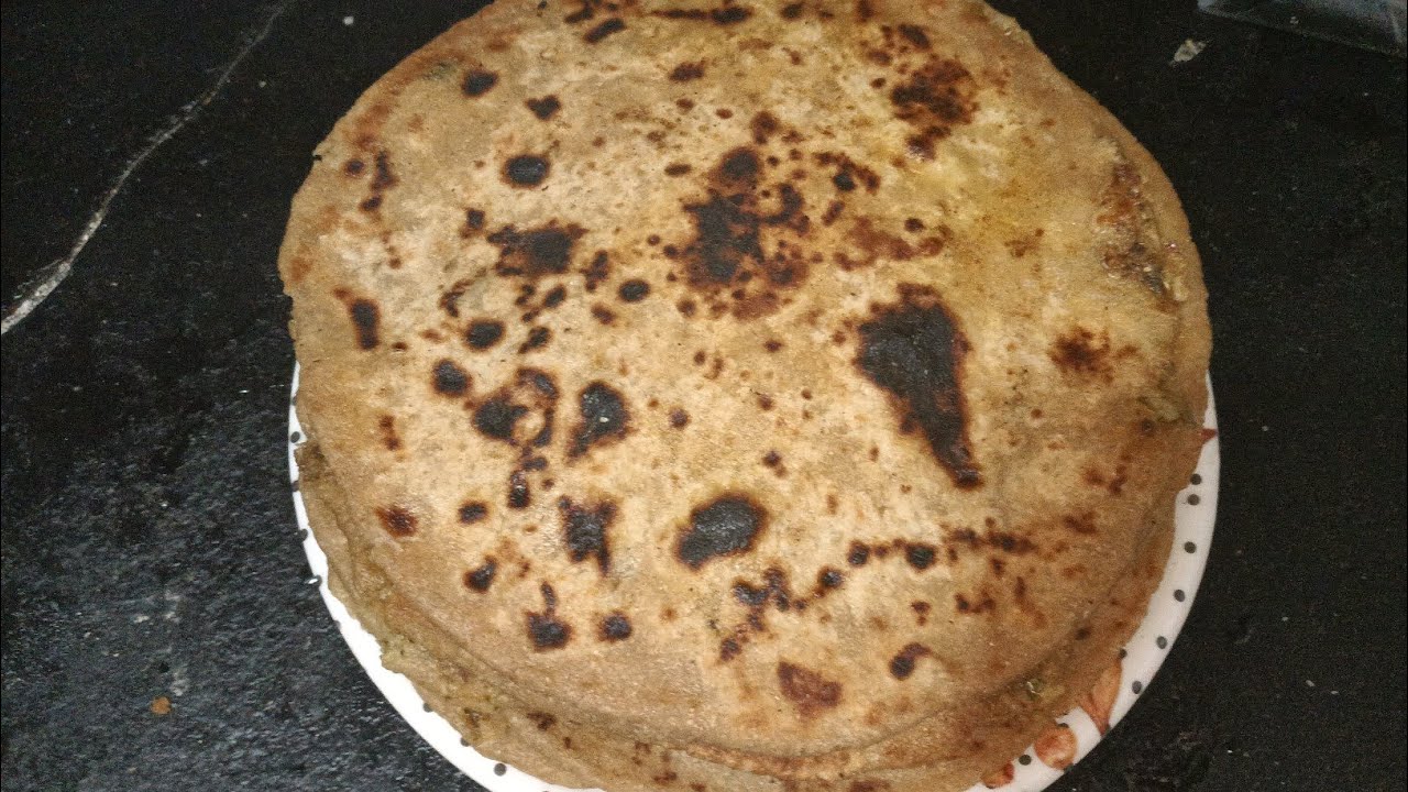 Rs 5 ke sabji masale se banaaiye aalu ka paratha aur maje se khayen#full video#new video
