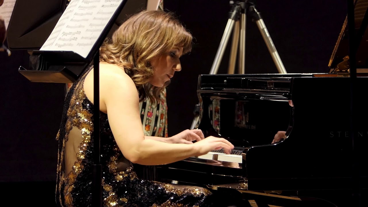 Natalya Pasichnyk: D. Bortnianskiy - Concerto for harpsichord and orchestra in D major