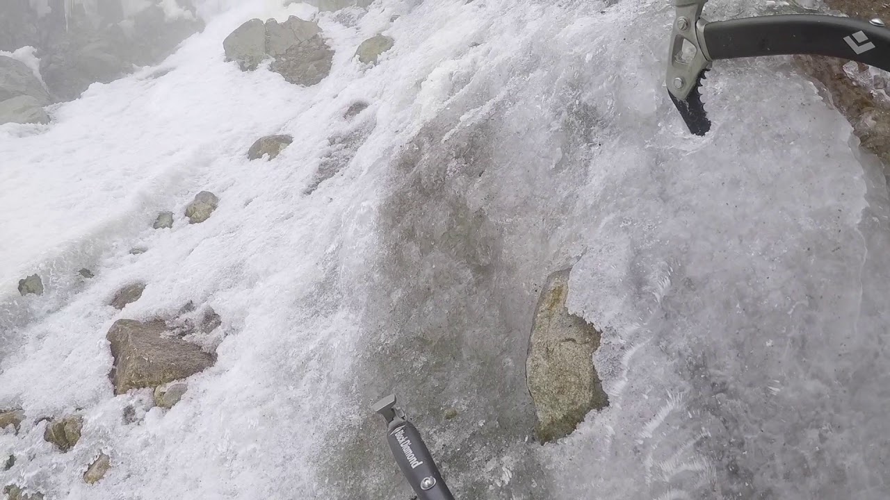 Devils Kitchen Headwall Mt Hood - May 19, 2018