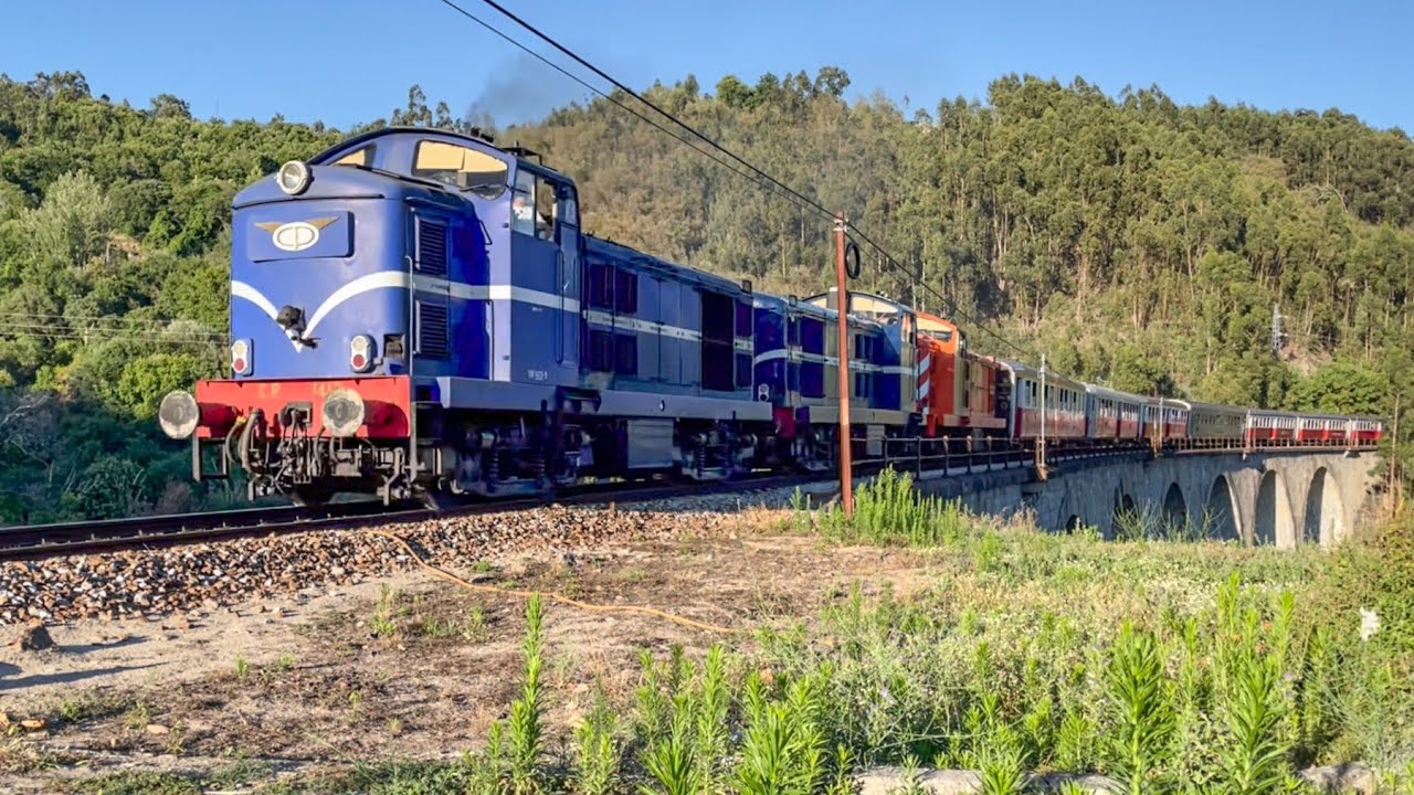 CP 1413 + 1455 + 1432 em múltipla - linha do Douro