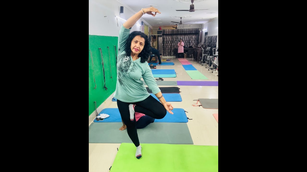 Yoga session with Dr. Sandhya| Increase your flexibility and remove stiffness from your body