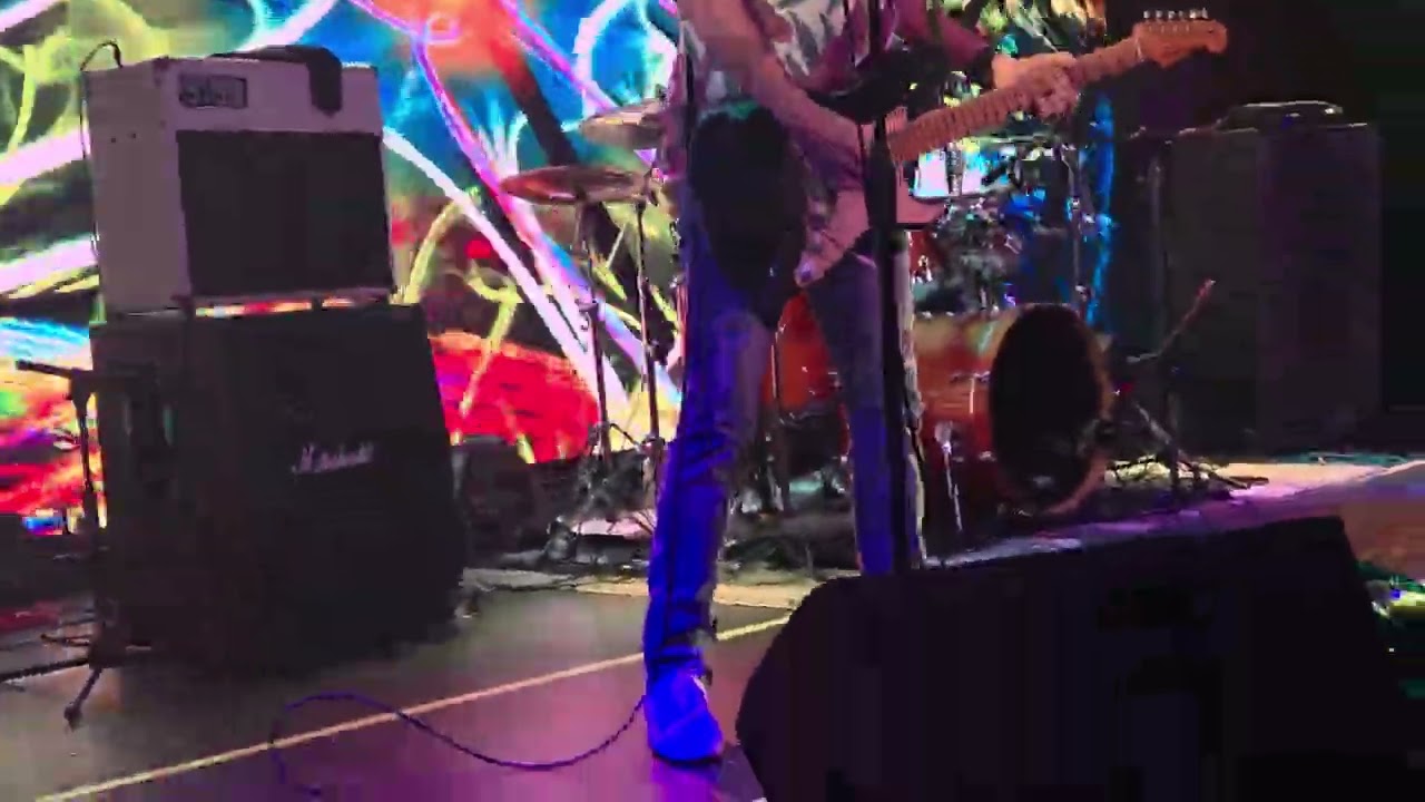 PAT TRAVERS BAND - CRASH AND BURN - Boca Black Box