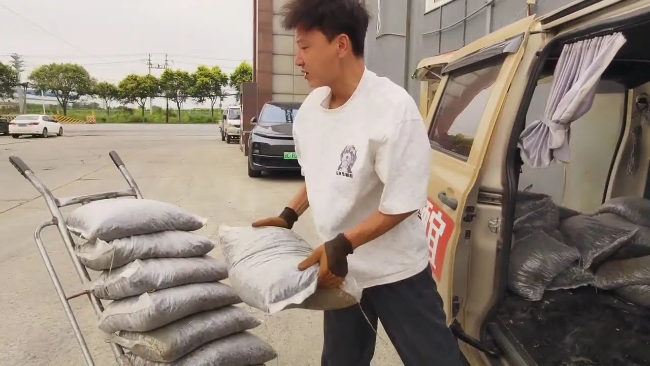 油车跑货拉拉每天能赚多少钱，货拉拉司机的真实生活。