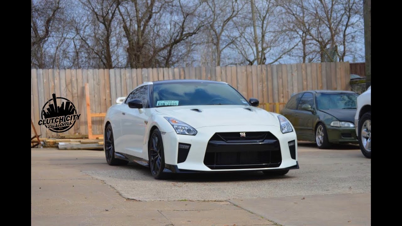 2017 Nissan GTR wrapped with gloss black accents