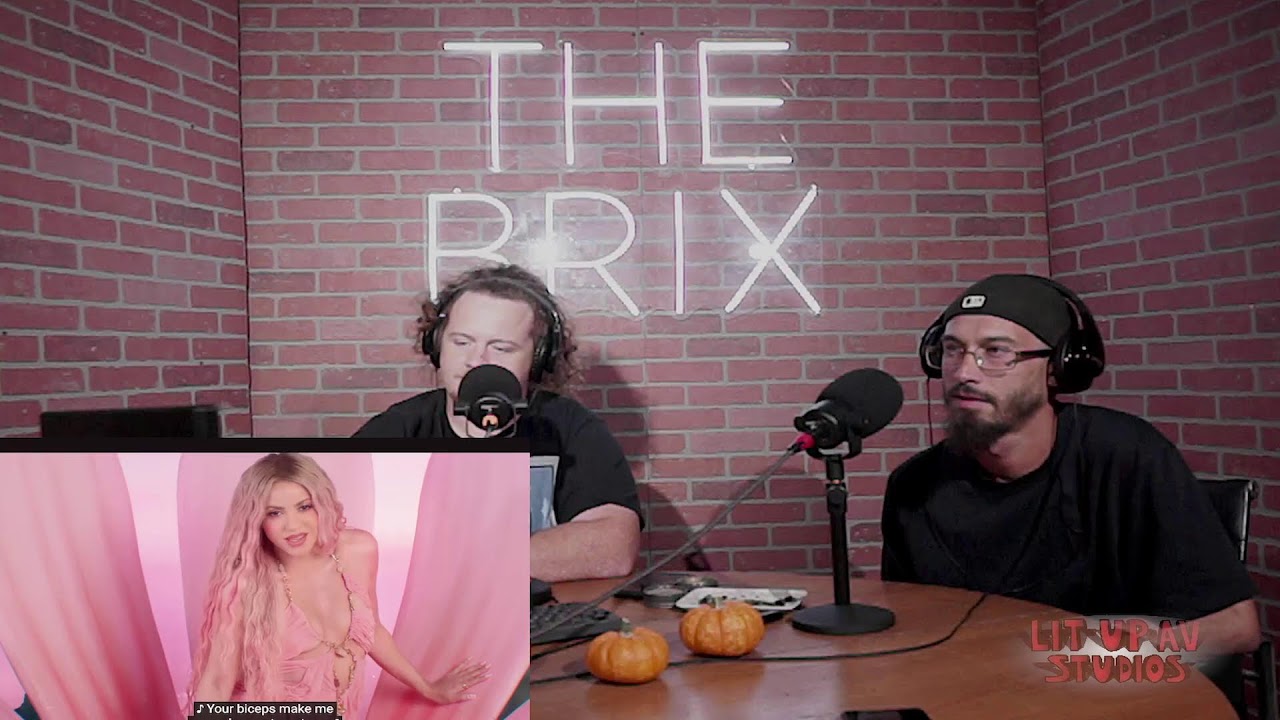 Lit Up AV Reactions: Shakira, Cardi B - Puntería