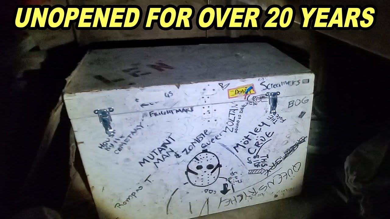 Exploring Forgotten Box of Memories & Collectibles from the 70s, 80s & 90s
