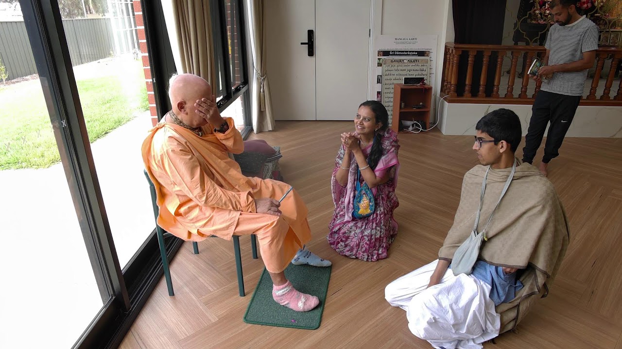 ISKCON Adelaide - Gurupuja by Harinam Ruci Team & SB Class by H.H Mahavishnu Swami