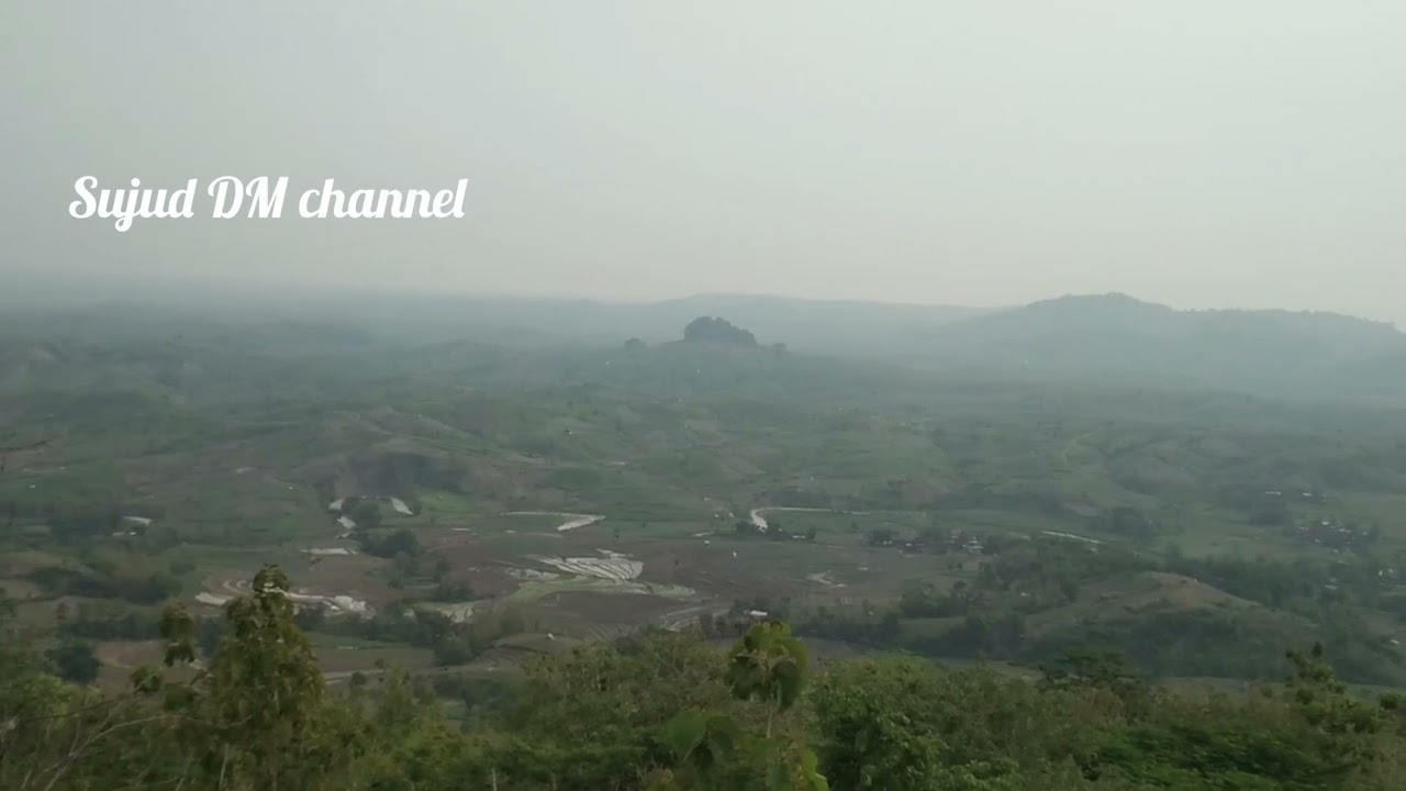 pemandangan di atas pegunungan##di atas negeri atas angin deling sekar bojonegoto