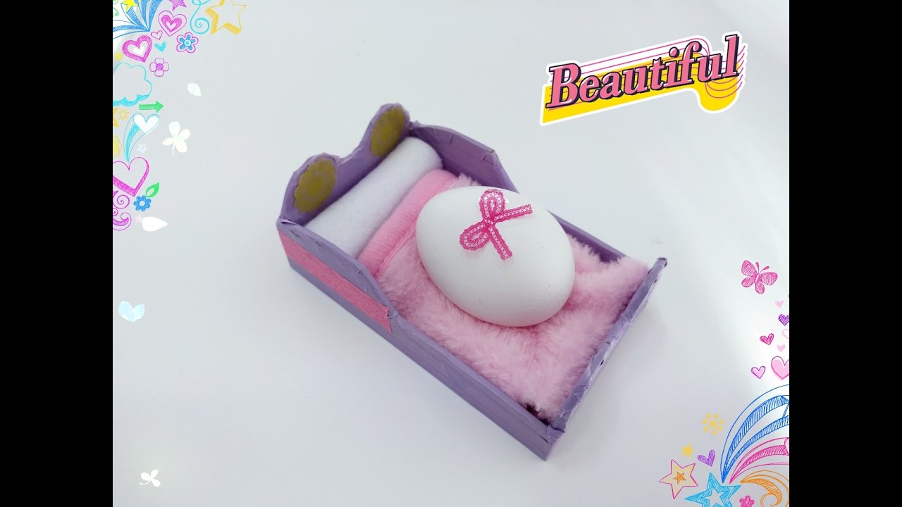 Sencilla Cama para muñecos o huevos!! tutorial, manualidades, crafts bed for dolls.