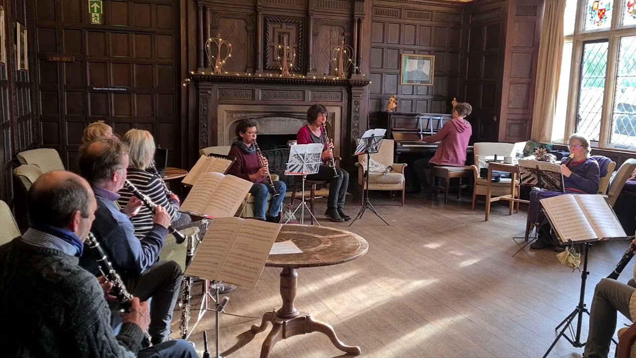 Klezmer Practice in the Bar at Halsway Manor, National Centre for Folk Arts Dec 2021