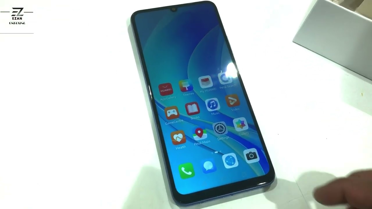 HUAWEI nova Y70