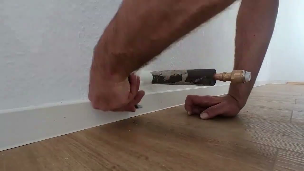 Heizungsnische zumauern, verputzen, tapezieren, streichen...