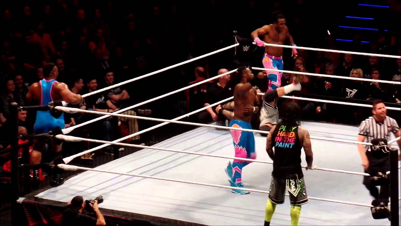 WWE Live Bremen 10.02.2016