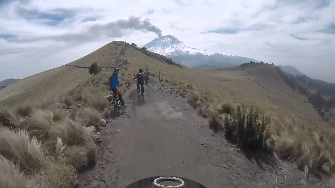 Paso de cortes. Paseo ciclista