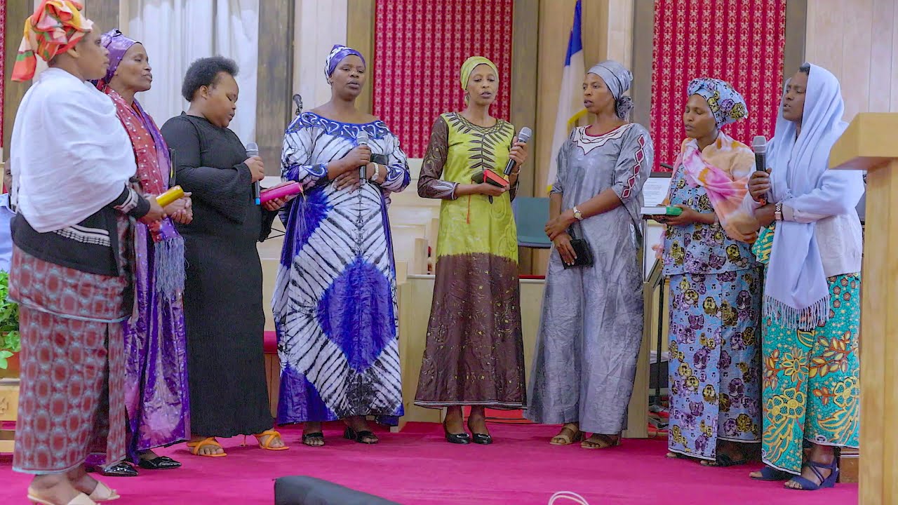 MWANA W'UMUNTU IYI SI IRATUBABAZA