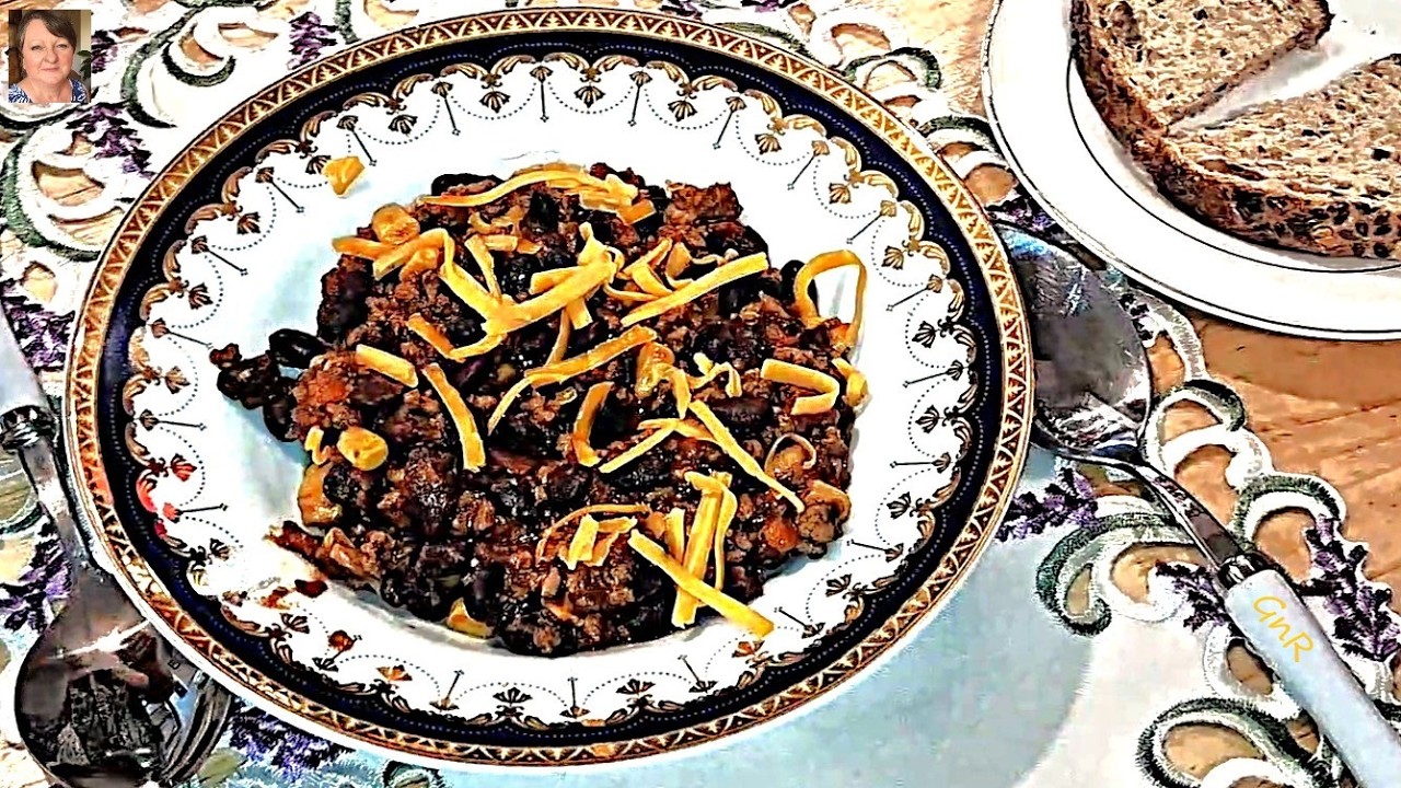 Wołowina z Fasolą CHILI Smaczne i Łatwe Danie.
