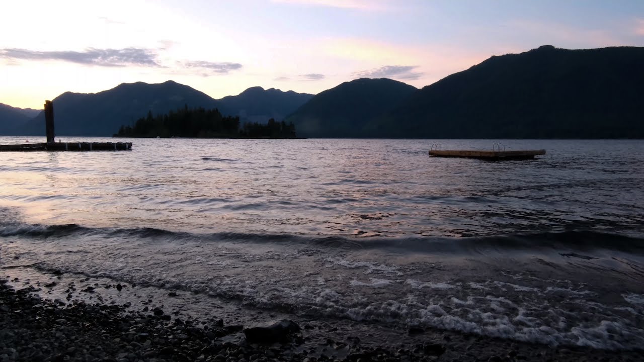4K Lake Waves at Sunset – Relaxing Nature Sounds for Sleep & Study (Lake Cowichan)