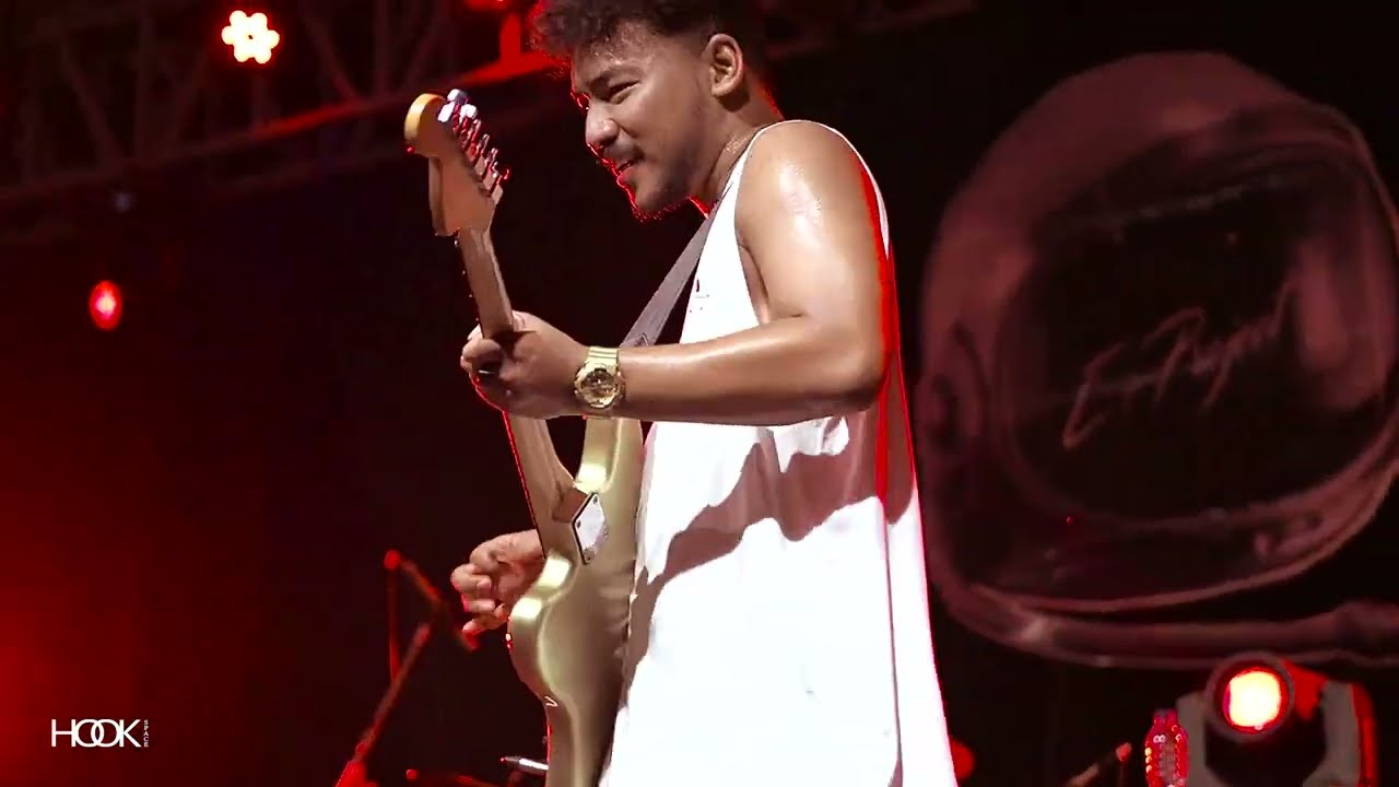 .Feast - Kelelawar (Live at E-Project UAJY)