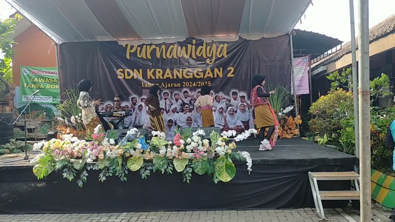 Penampilan Tari Dari Kelas 3