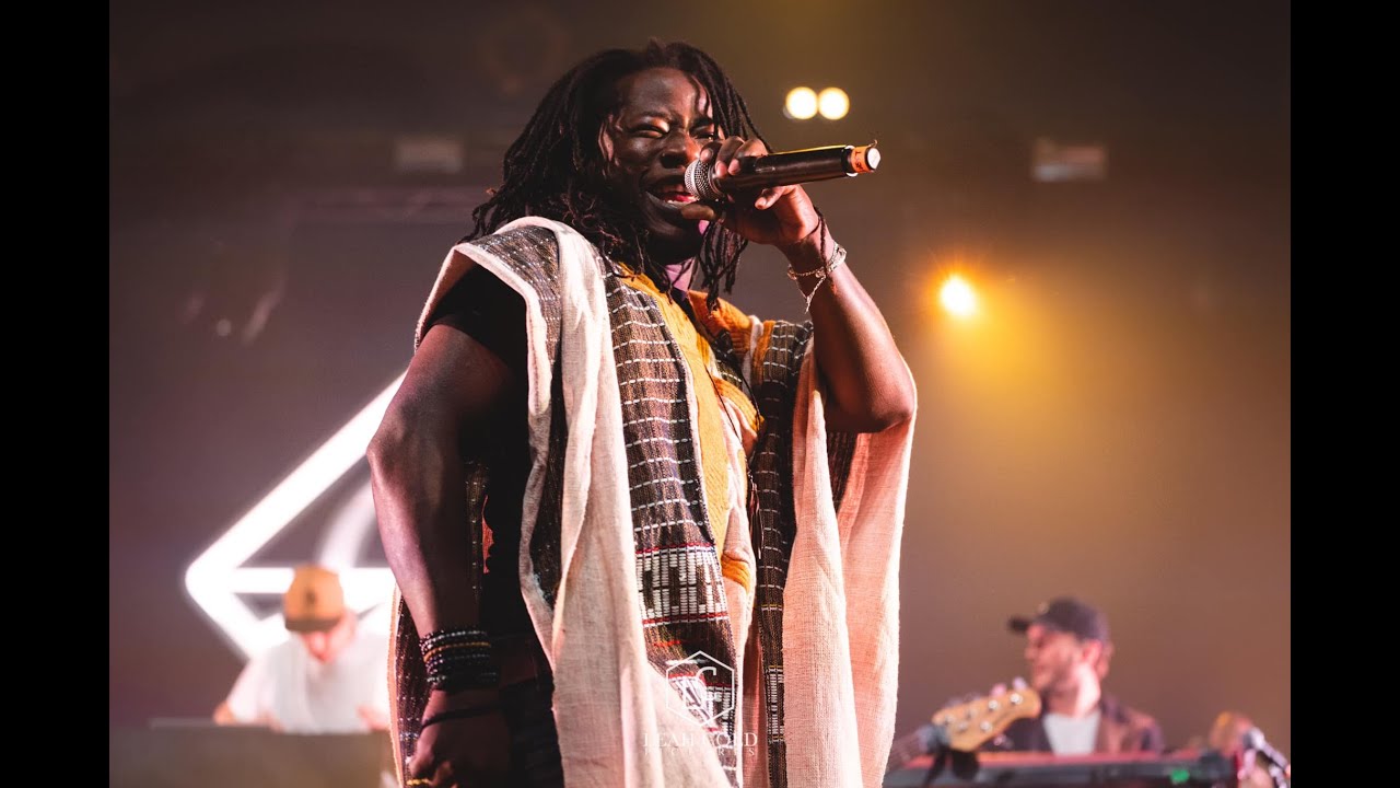 Losso Keïta Le Soldat Noir   NEW DAYLIGHT  HAPPY MUSIC SONG
