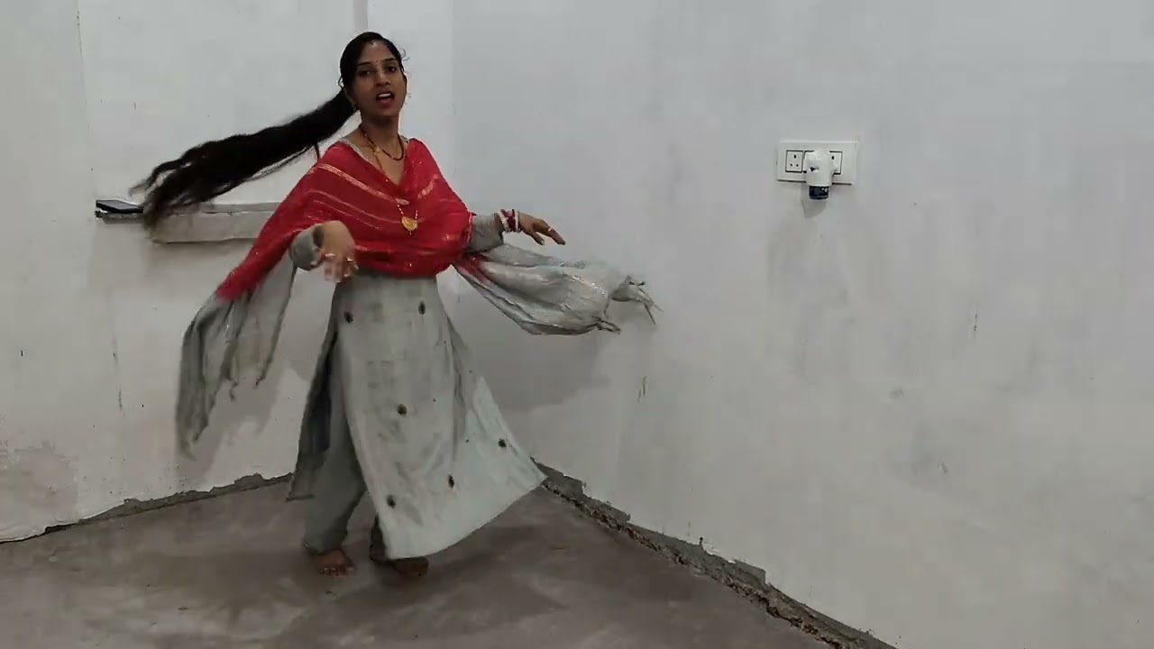 Mai so khau tere sir ki !!  ucha dala nich dala pipal pe chad jao !! hariyana song ?