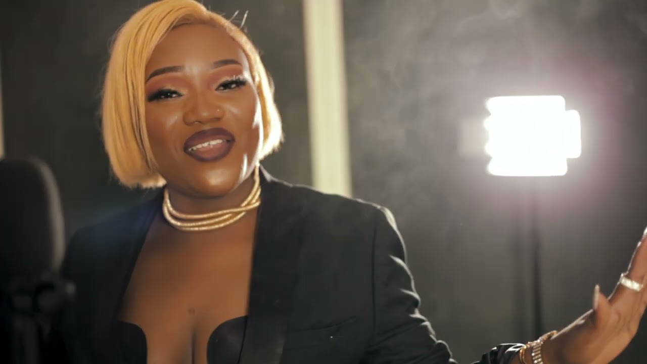 Fanny Senan DOUGBE (Vidéo officielle)