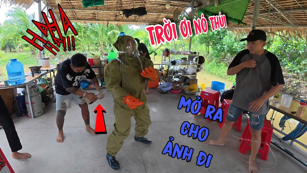 TNB - Bắt Ong Chưa Thấy Chỉ Thấy Mùi Hương Lạ Trong Áo Cảm Giác Sẽ Ra Sao..!