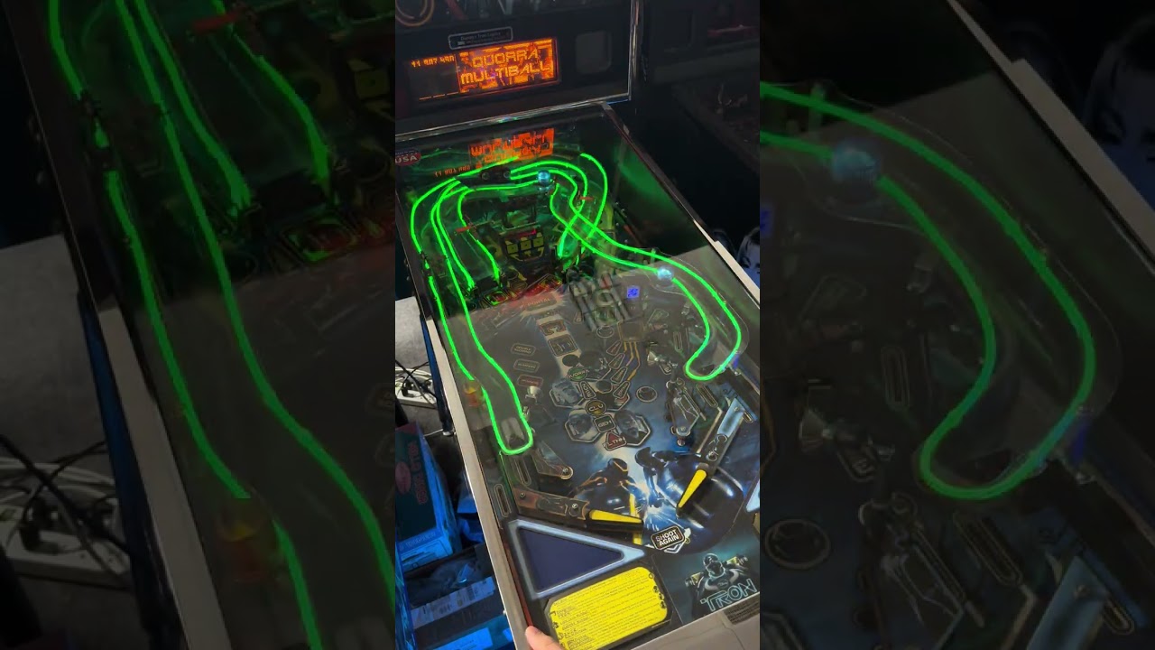 TRON:Legacy Pinball Gameplay