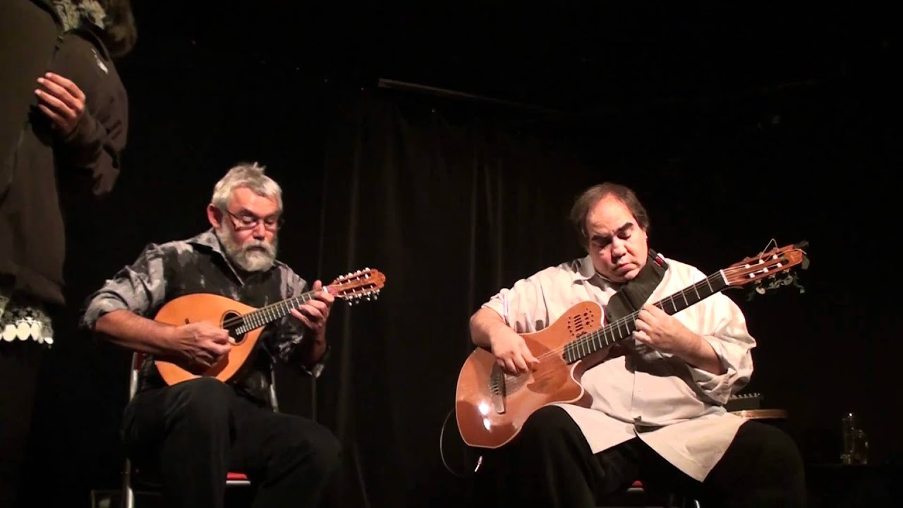 Aquiles Báez en Francia, Oriente es otro color