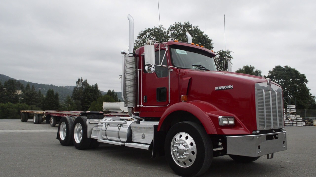 2007 Kenworth Day Cab T800 / Charter Trucks - u10646