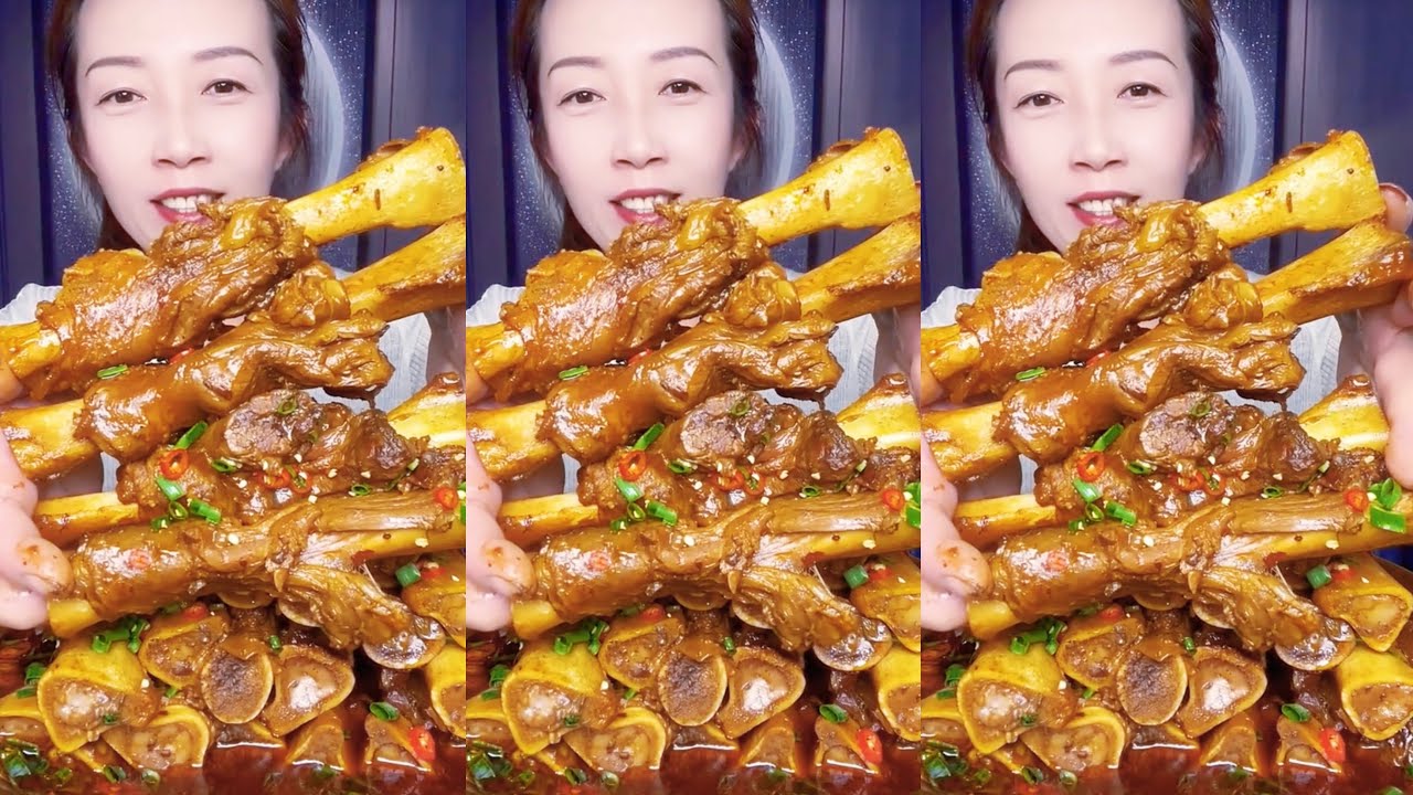 Delicious steamed goat's feet with sweet and sour sauce
