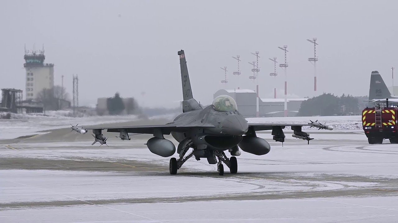 U.S Airforce F-16 Fighter Jets &bull; Refuel at Ramstein Air Base &bull; Germany