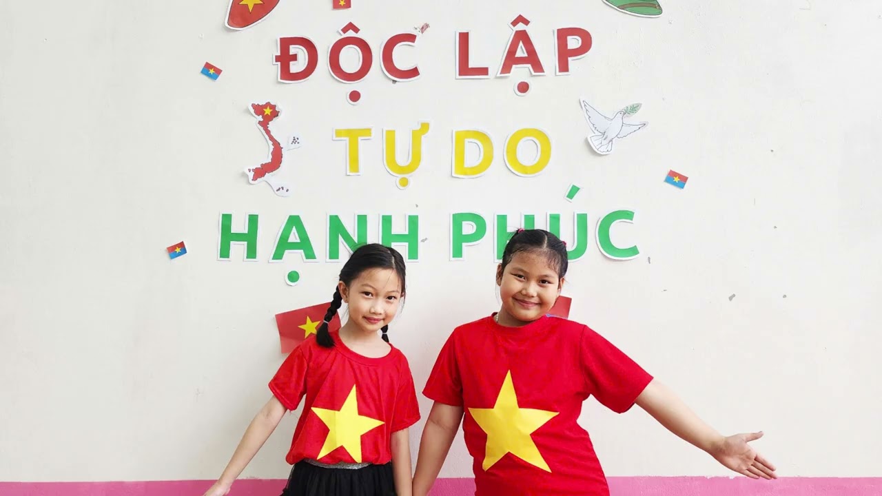 RECAP 2025 - TRUNG TÂM ANH NGỮ COLLINS EDU