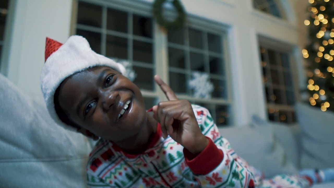 Christmas Is Here OFFICIAL VIDEO - D'Corey Johnson ft. Corey Johnson