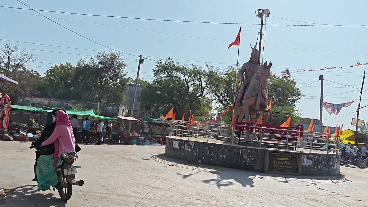 Aaj🚇indergarh railway station per 🚏 ek accident hota tab Bach Gaya🚇chalti train se khuda ek Insan 🚧