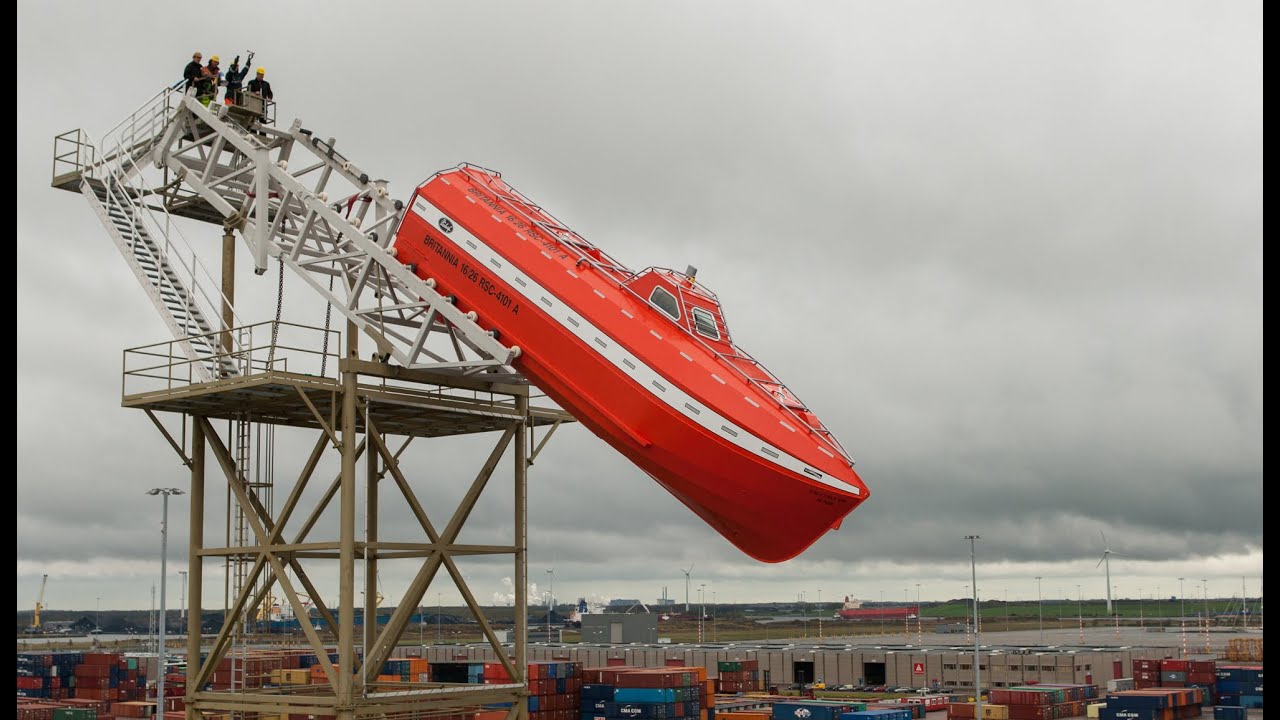 Verhoef FL50 ULS WC Aluminium (retrofit) Freefall Lifeboat - Droptest