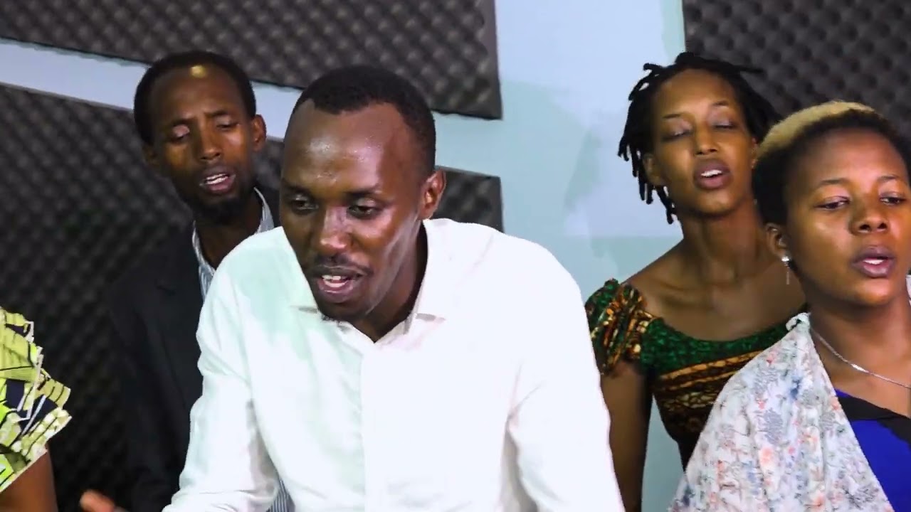 NTABWO NKWIYE KUJYA NIGANYIRA BY RUBONEKA ERIC  // OFFICIAL VIDEO//