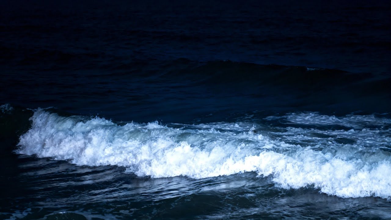 Deep Sleep Ocean Sounds, Dark Screen Rolling Ocean Waves All Night Long