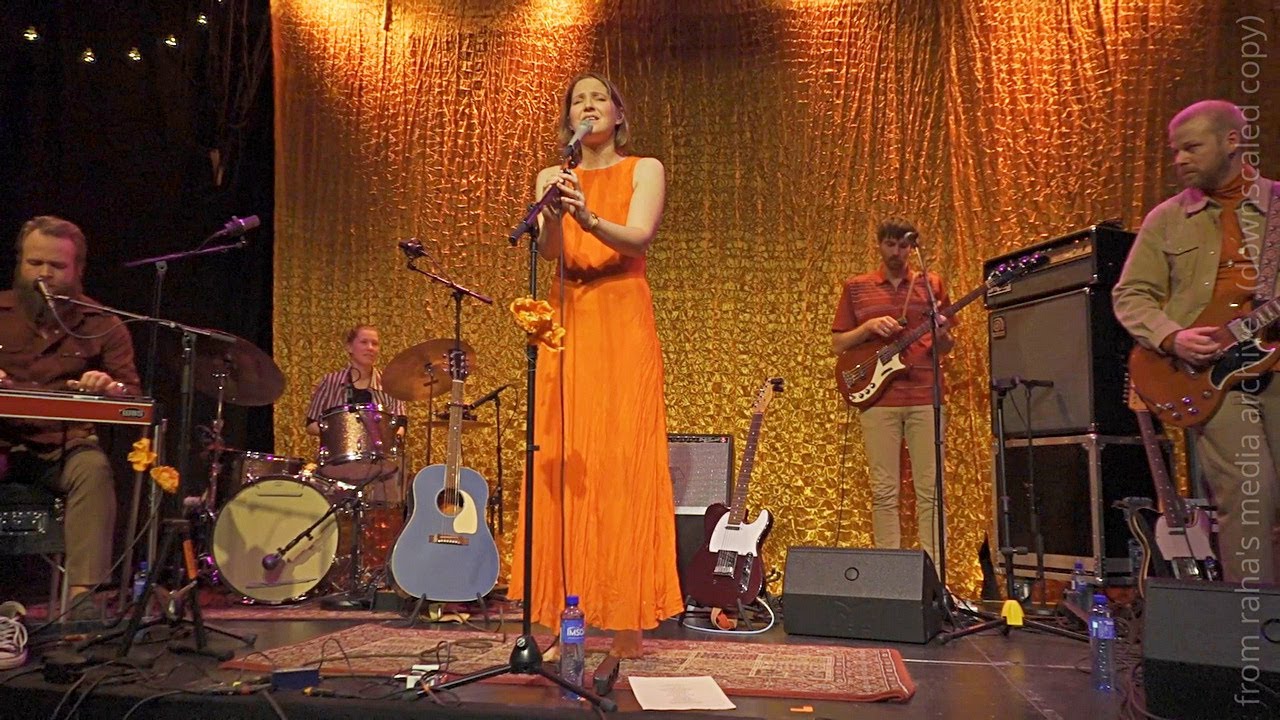 'Particles', Malin Pettersen and band, Trondheim (Norway, Nov. 2021)