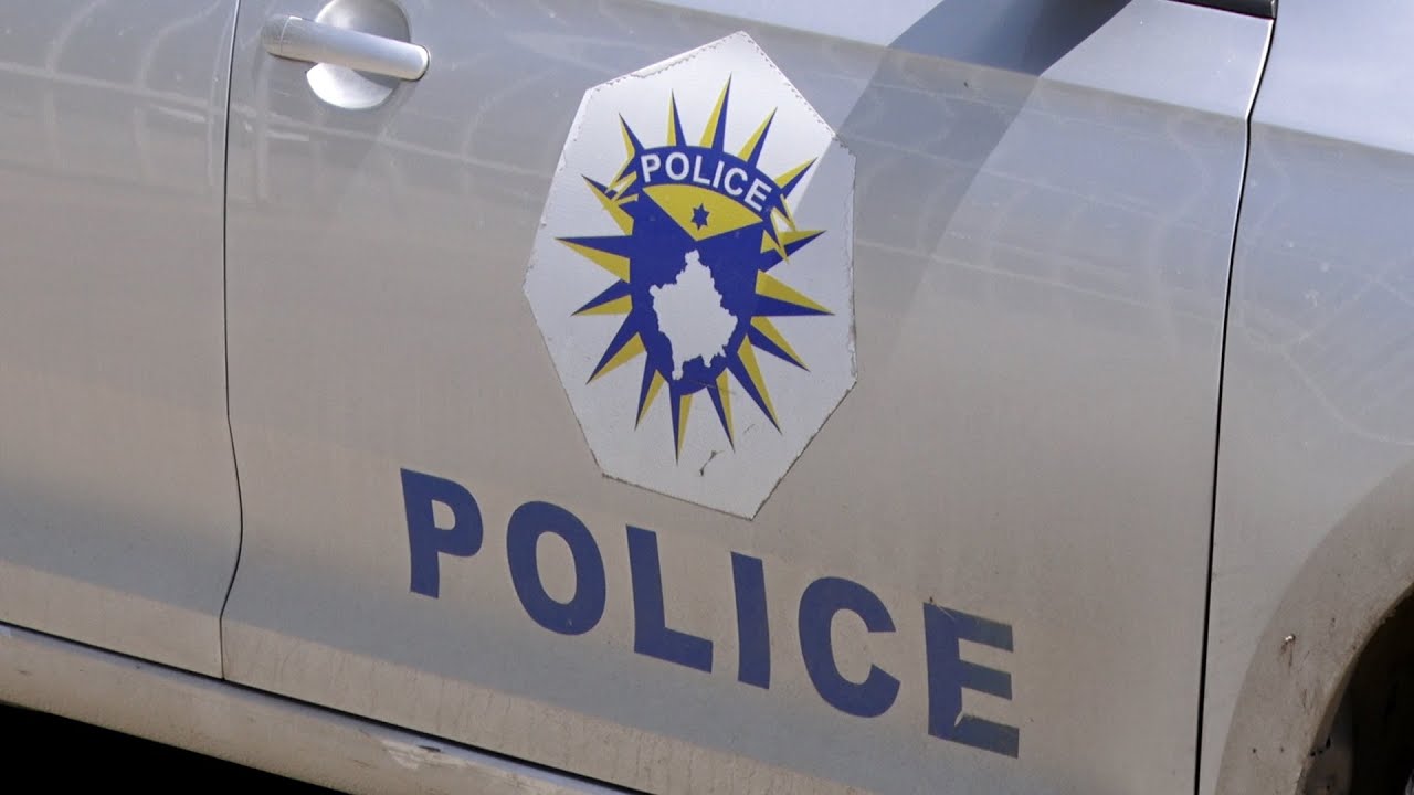 Sekuestrim armësh, drogë, mjete të mprehta etj., gjatë kontrollave policore në shkolla të Podujevës