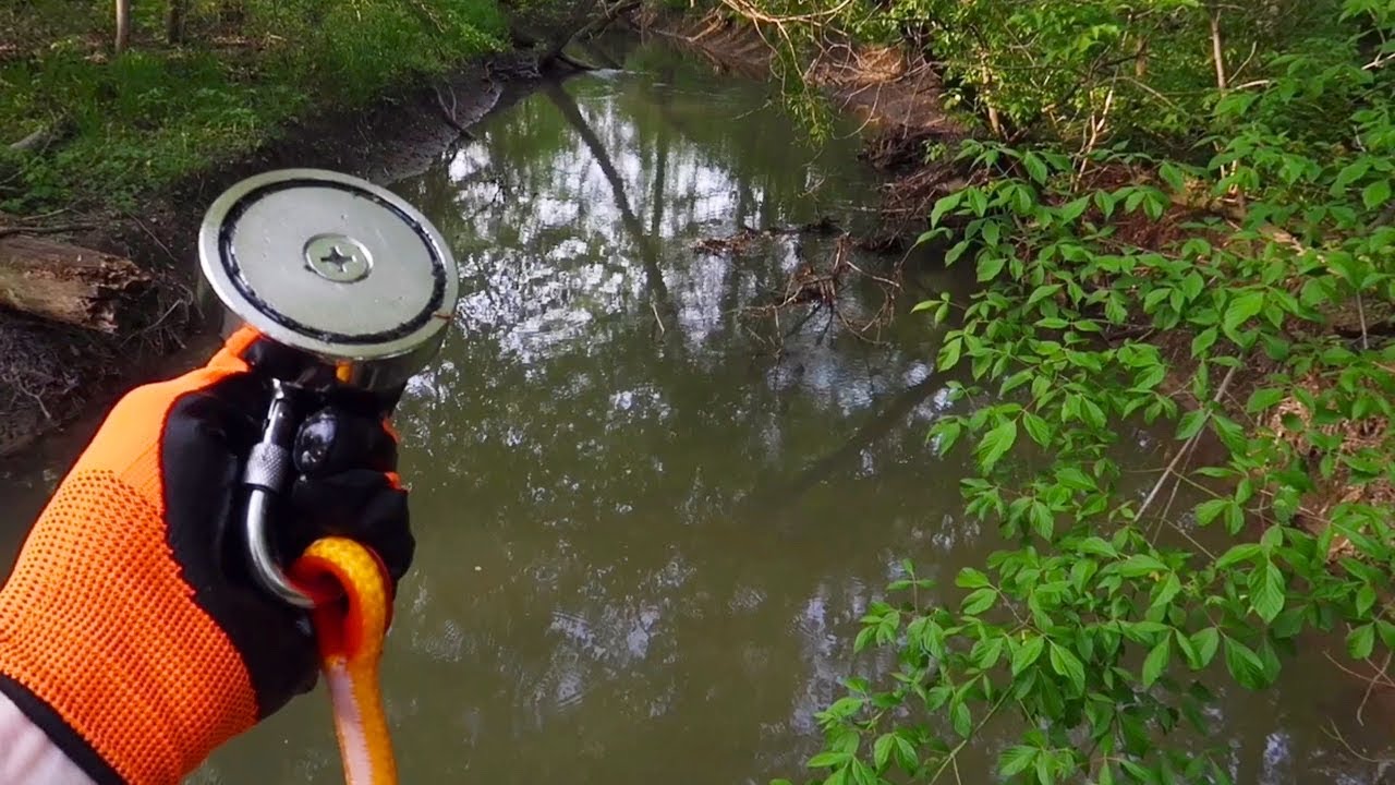 Trying Magnet Fishing For The 1st Time In The Woods - Did Not Go As Planned!