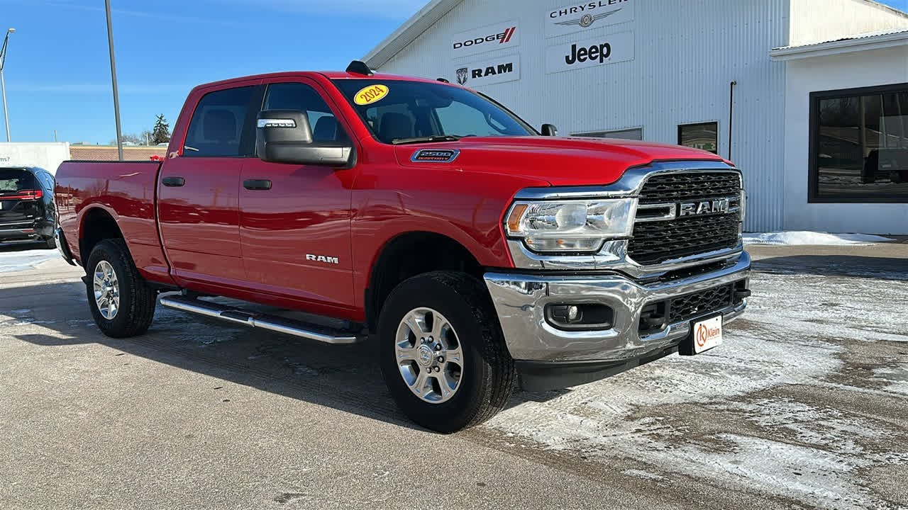 2024 Ram 2500 Big Horn Clintonville, Shawano, Waupaca, Green Bay, Appleton WI