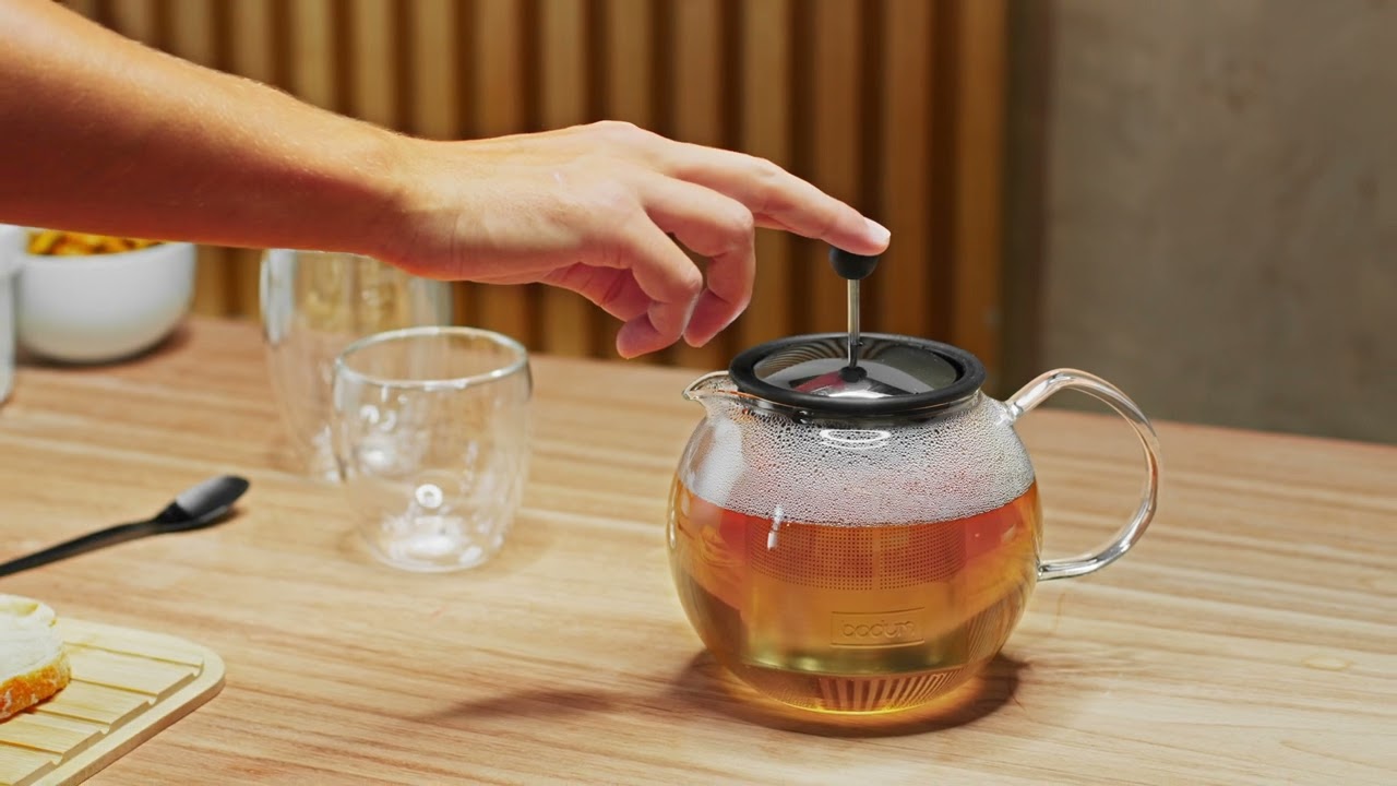 Bodum - The most innovative tea brewing system: Assam Tea Press