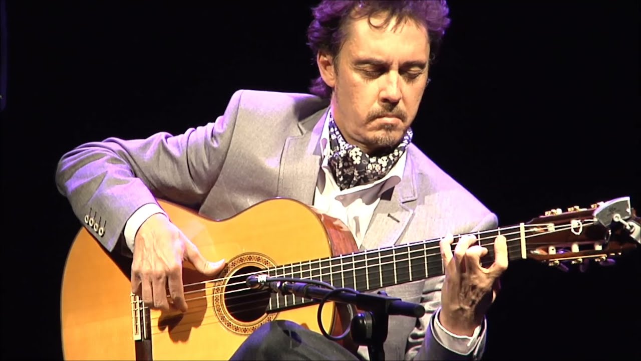 FLAMENCO GUITAR - Paco Serrano plays MINERA